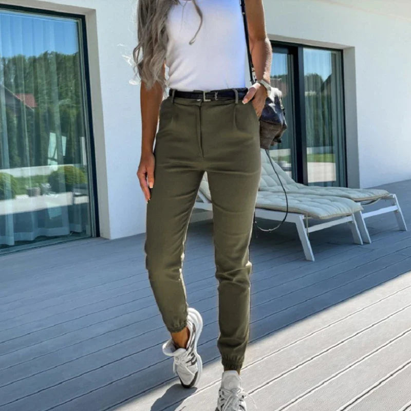 Stijlvolle chino van Lady Lux